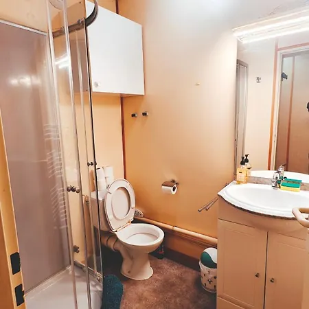 Super Between And Center Apartman La Rochelle