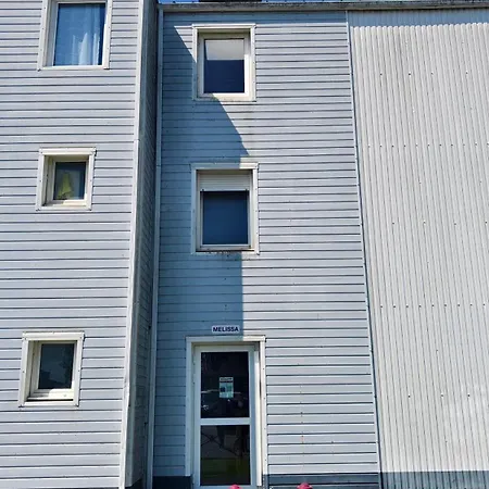 Apartment Super Between And Center *